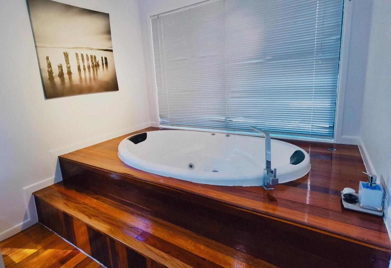Amore On Buderim Rainforest Cabins Sunshine Coast Extérieur photo
