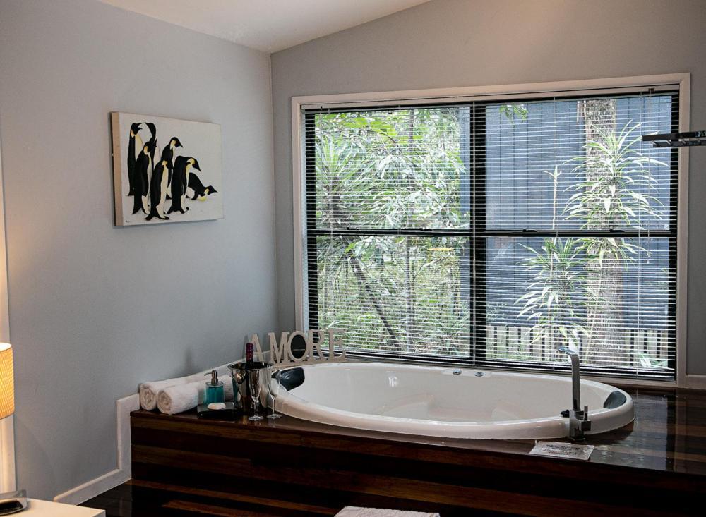 Amore On Buderim Rainforest Cabins Sunshine Coast Extérieur photo